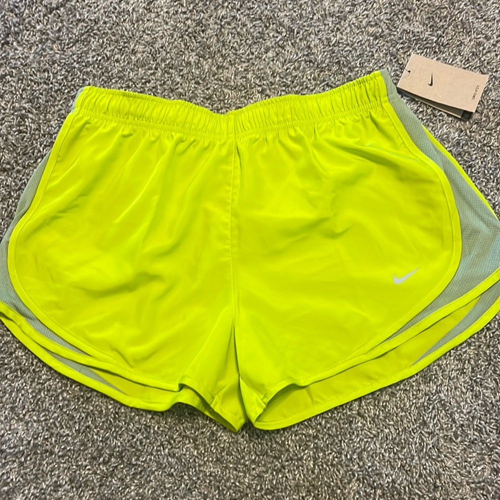 New Nike Women’s Running Shorts